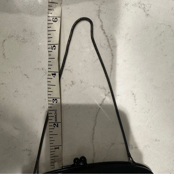 Vintage | deep green satin bag on a chain with the 1987 opera ticket - Picture 14 of 14